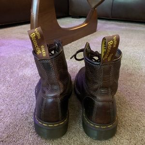 Doc Marten 1460 Boots